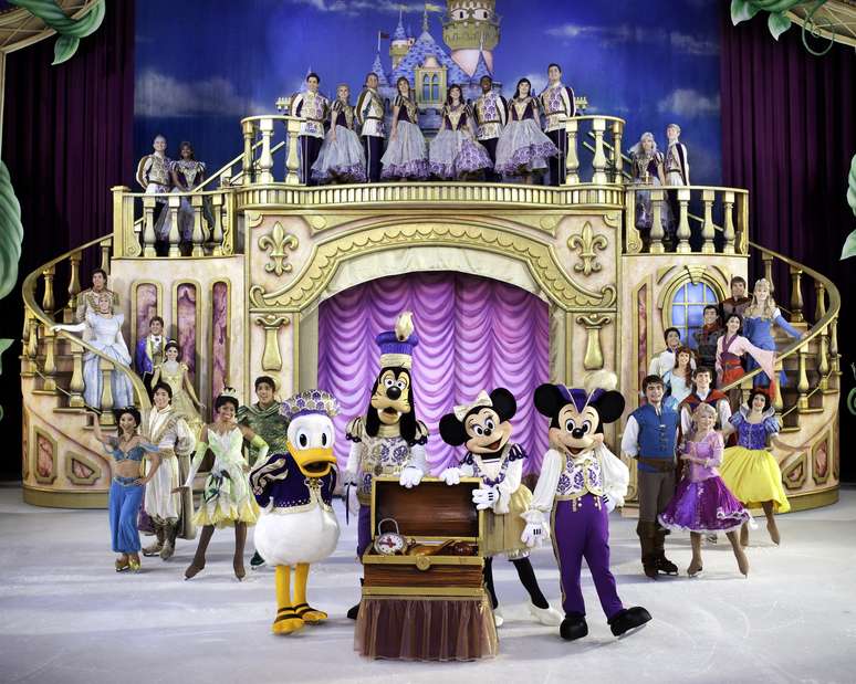 Primeiras datas de apresenta&ccedil;&atilde;o do espet&aacute;culo 'Disney On Ice' foram canceladas devido a greve dos caminhoneiros, que acarretou no atraso da chegada dos equipamentos na capital paulista 