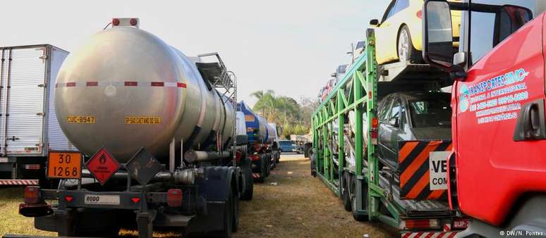 O programa de subvenção à comercialização do óleo diesel pretende reduzir o preço do combustível nas refinarias em R$ 0,46 por litro.