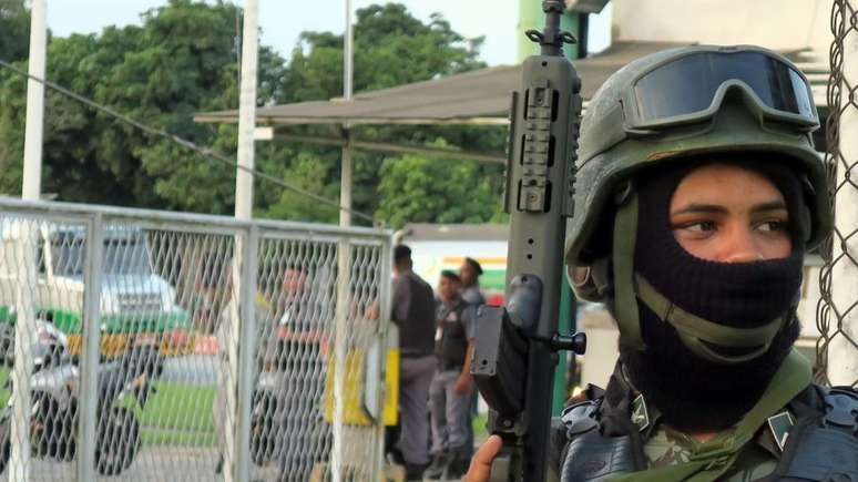 Militares foram acionados para proteger refinarias e desobstruir estradas durante a greve (Foto: Agência Brasil)