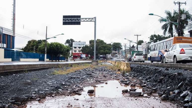 Atual governo garante que levará a obra adiante, mas há quem duvide