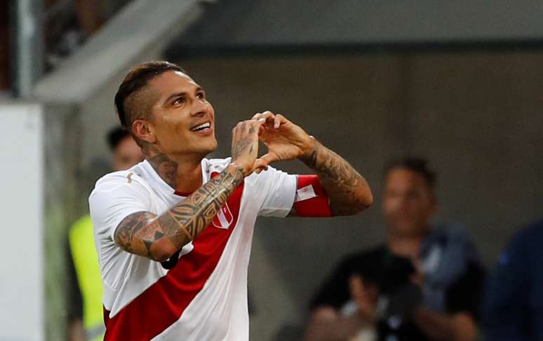 O atacante Paolo Guerrero