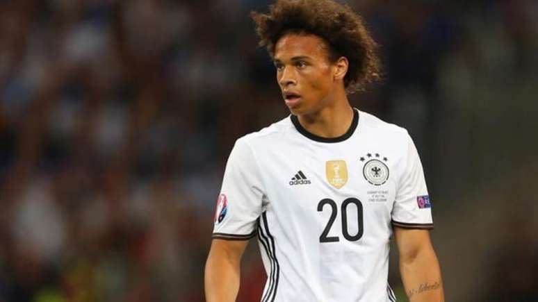 Sané diz que aceita decisão de Löw e afirma que voltará ainda mais forte:  Vão lá e consigam esse título - Alemanha Futebol Clube