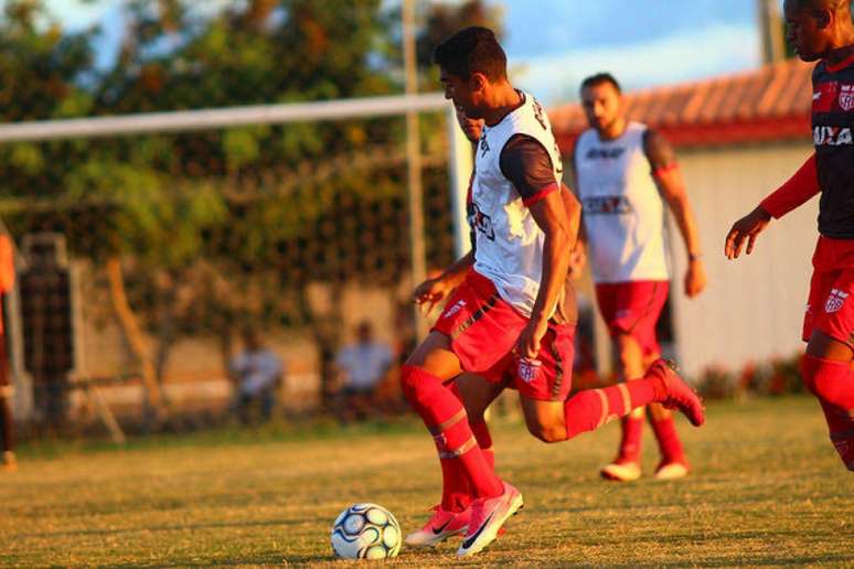 ​De olho em recuperação do CRB na temporada, Juninho Potiguar quer equipe ligada na sequência de 2018 (Foto:  Divulgação/ CRB)