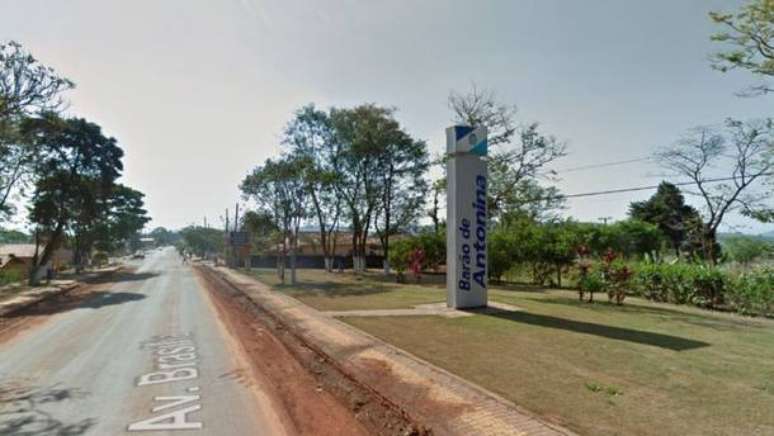 As vítimas foram libertadas em Barão de Antonina, na divisa de São Paulo com o Paraná, onde o caminhão foi abandonado