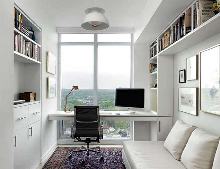 4. Decoração com home office pequeno planejado