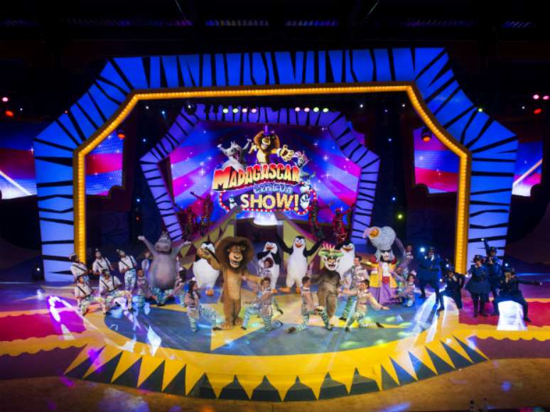 Madagascar Circus é o melhor show do parque