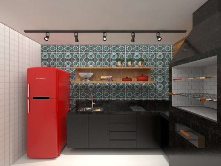 50. Varanda gourmet com geladeira vermelha. Projeto de Amis Arquitetura