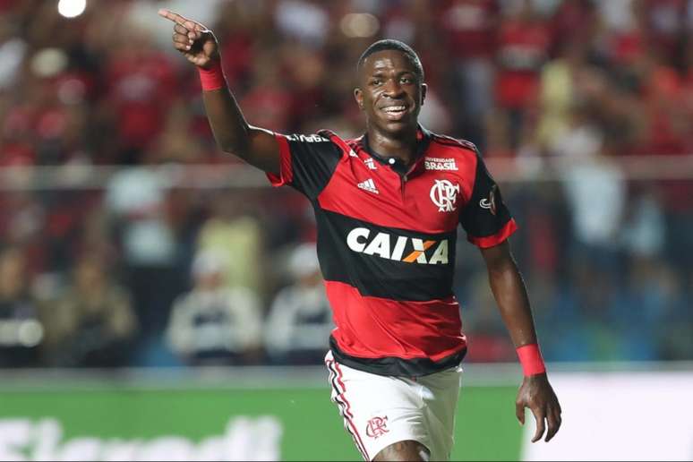 Perto do adeus, Vinícius Júnior busca primeira vitória como profissional diante do Fluminense (Foto: Gilvan de Souza/Flamengo)