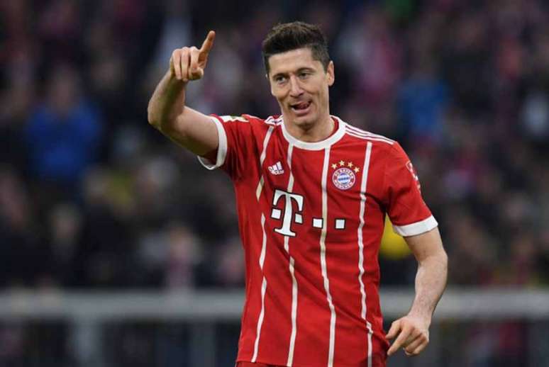 Lewandowski é o craque da Polônia (Foto: Christof Stache/AFP)