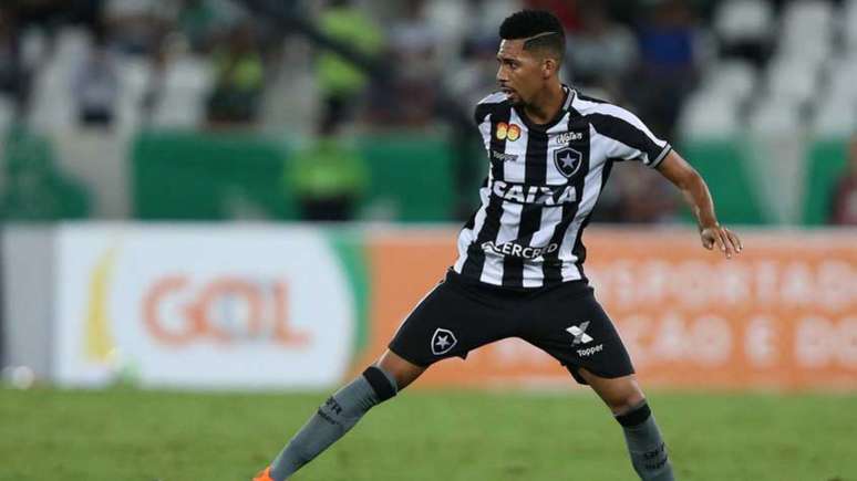 Matheus Fernandes é uma das maiores promessas do elenco alvinegro (Foto: Vitor Silva/SSPress/Botafogo)