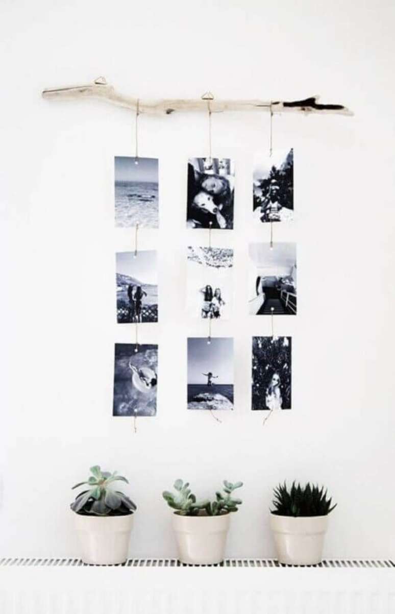 3. Fotos comumente são utilizadas para decoração de parede de quarto, porém, podem ser usadas também em outros cômodos da casa.