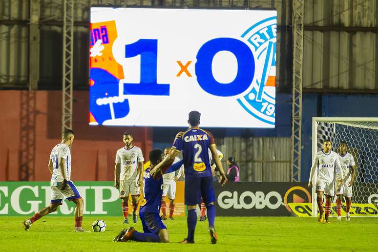 Paraná bateu o Bahia por 1 a 0