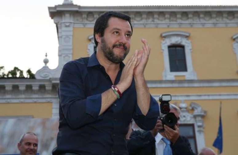 Matteo Salvini durante um comício na Itália