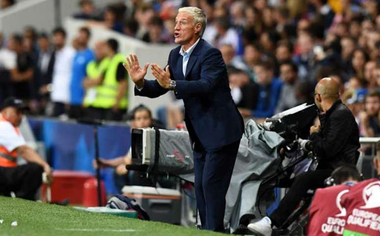 Deschamps diz que Griezmann vai continuar na Espanha na próxima temporada (Foto: Franck Fife / AFP)