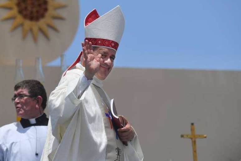 Juan Barros, bispo acusado de encobrir casos de pedofilia no Chile