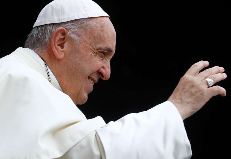 Papa enviou recado para todos os envolvidos com a Copa