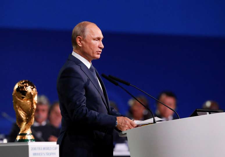 Presidente da R&uacute;ssia, Vladimir Putin, participa de Congresso da Fifa em Moscou
13/06/2018 REUTERS/Sergei Karpukhin