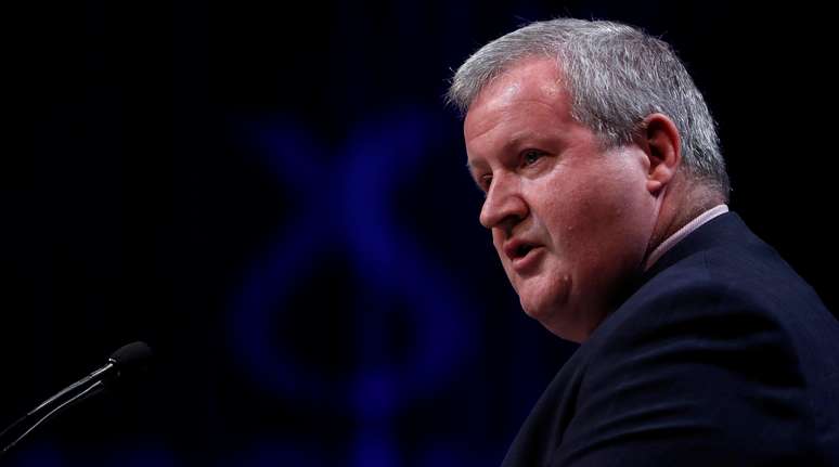 Ian Blackford discursa em conferência do Partido Nacional Escocês em Aberdeen
08/06/2018 REUTERS/Russell Cheyne