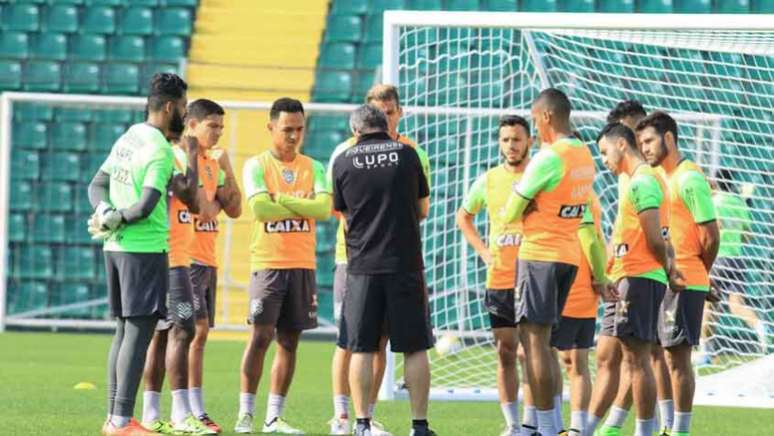 Figueirense supera Sampaio Corrêa, na última terça-feira, pela Série B(Foto: Divulgação/Figueirense)