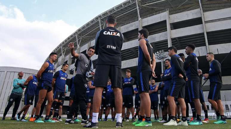 Glorioso junta as forças para produzir boa atuação nesta quarta-feira (Vítor Silva/SSPress/Botafogo)