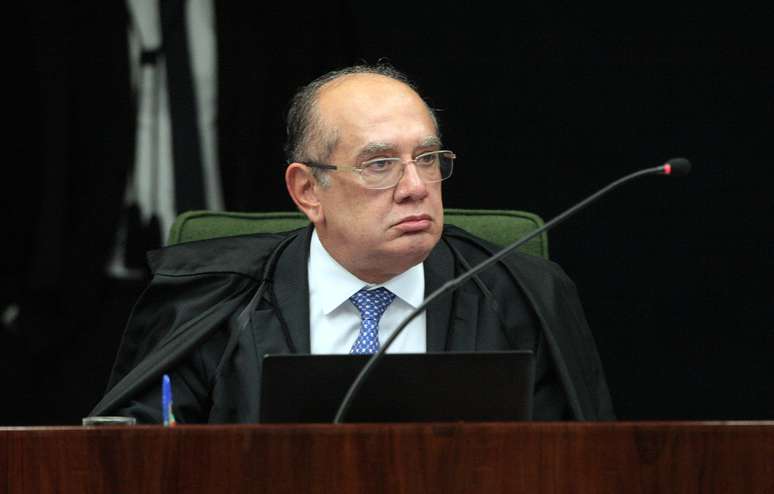 Ministro Gilmar Mendes durante sessão da 2ª Turma do STF