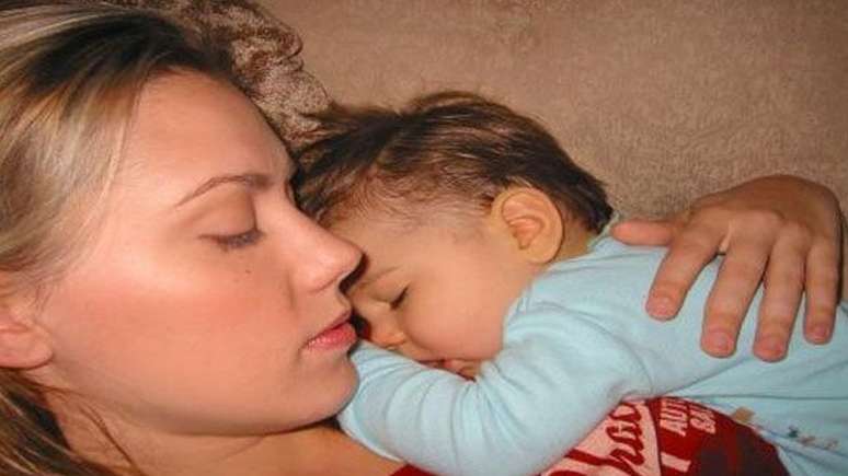 Kendra Scott bateu de porta em porta com o filho rec&eacute;m-nascido para apresentar suas joias a comerciantes