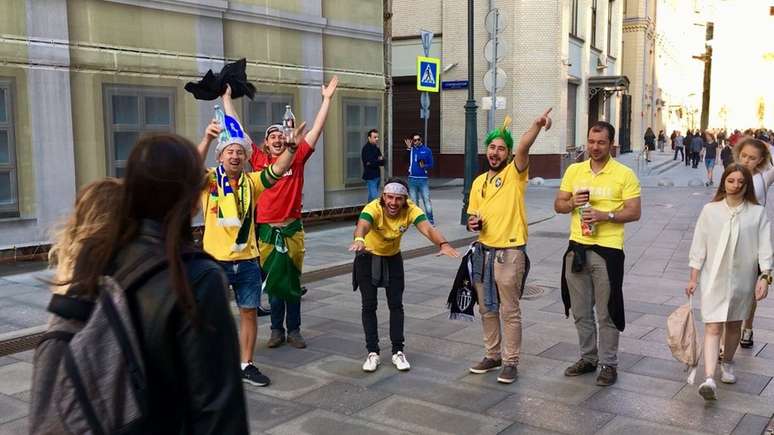 A FIFA estima que 1 milhão de turistas estrangeiros visitem o país durante a Copa do Mundo, que começa oficialmente nesta quinta-feira, em Moscou, e acontece simultaneamente em 11 cidades, até 15 de julho