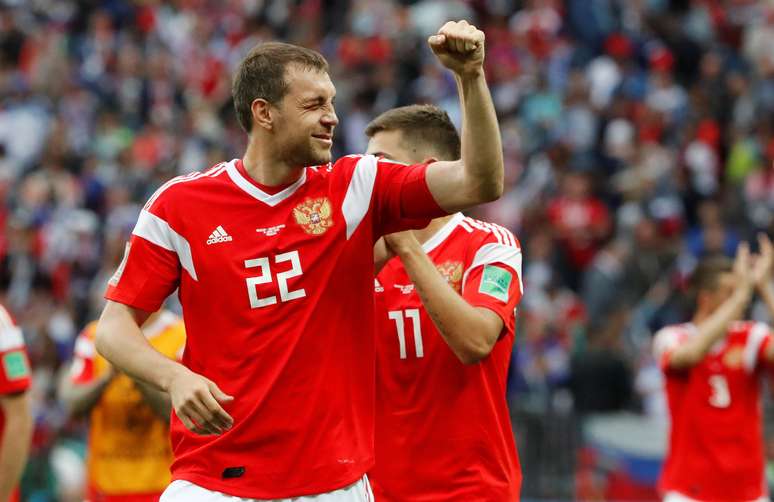 Artem Dzyuba comemora vitória da Rússia sobre a Arábia Saudita na partida de abertura da Copa do Mundo
14/06/2018 REUTERS/Grigory Dukor