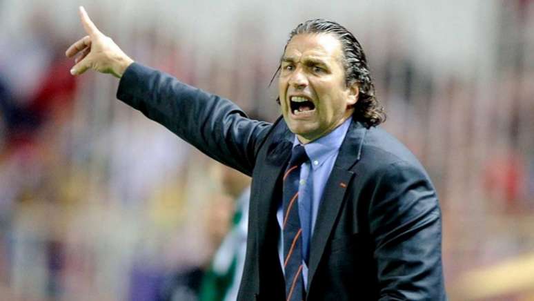 Juan Antonio Pizzi acredita na recuperação da Arábia Saudita na Copa do Mundo (Foto:  Jose Jordan / AFP)