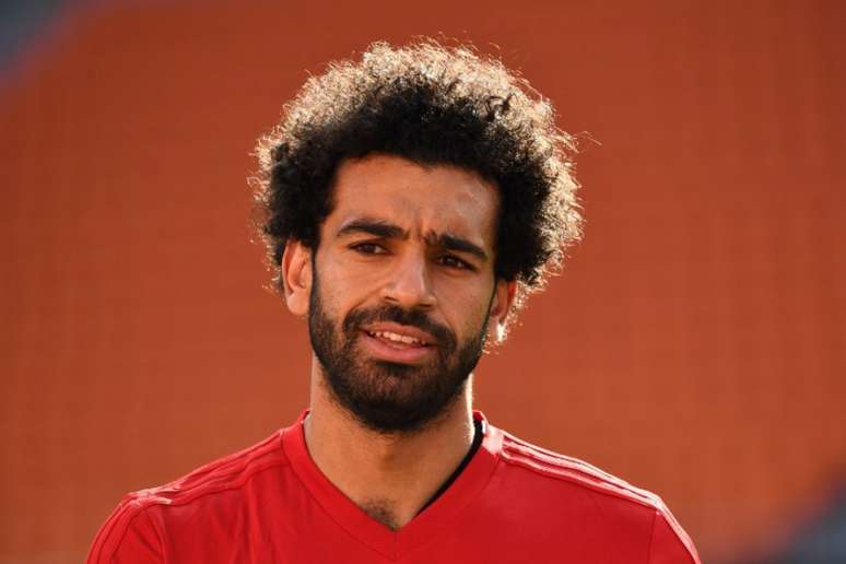 Salah fica no banco na estreia do Egito contra o Uruguai