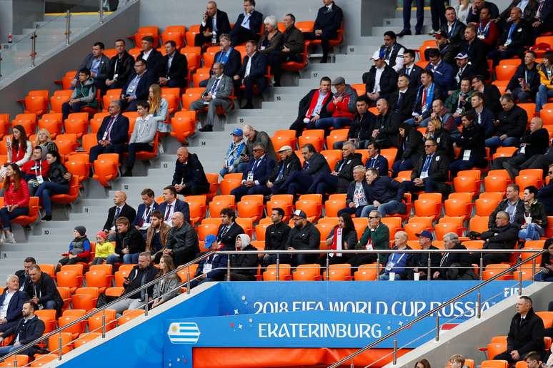 Lugares vazios durante o jogo entre Uruguai e Egito