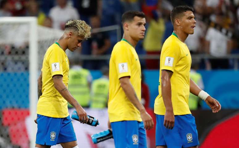 Neymar, Coutinho e Thiago Silva deixam gramado ap&oacute;s empate do Brasil com Su&iacute;&ccedil;a 17/06/2018  REUTERS/Damir Sagolj