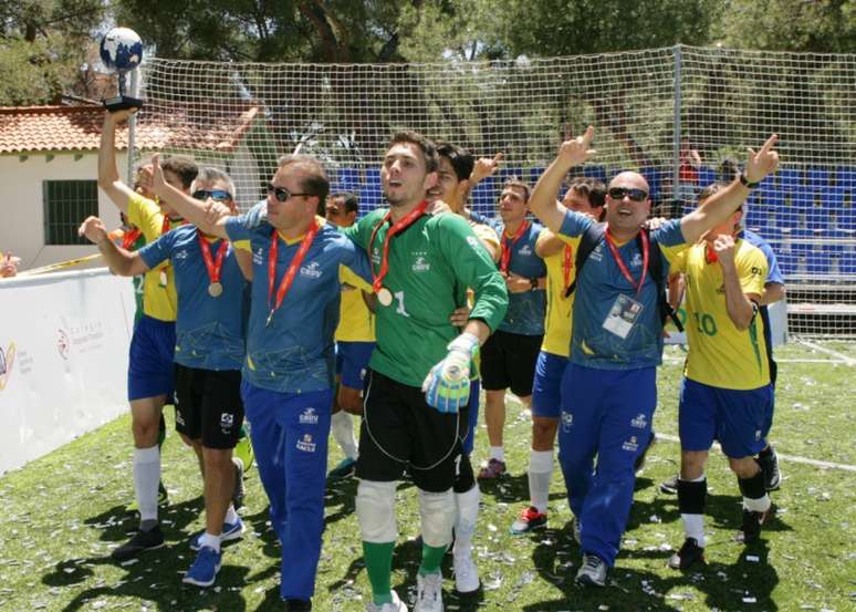 Brasil comemora o pentacampeonato mundial (Foto: Divulgação)
