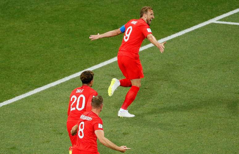 Harry Kane abre o placar para a Inglaterra