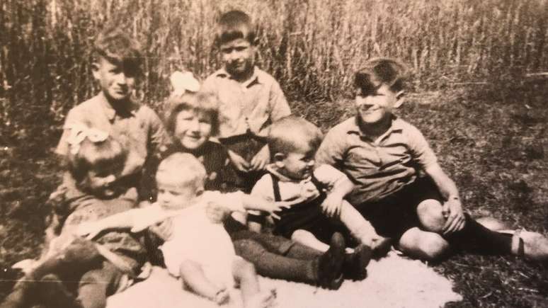 Na Holanda, agrot&oacute;xicos come&ccedil;aram a ser usados por pequenos produtores nos anos 1950, quando Joop tinha 15 anos: "Ficamos muito felizes, era o que havia de melhor"