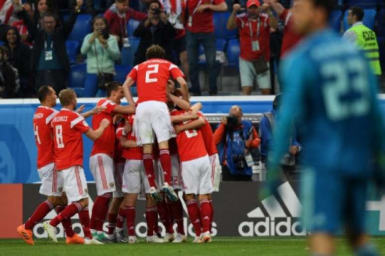 Rússia 3x1 Egito: festa do time da casa!