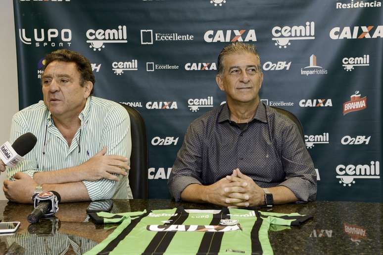 Ricardo Drubscky assume cargo de treinador do Coelho (Foto: Mourão Panda / América-MG)