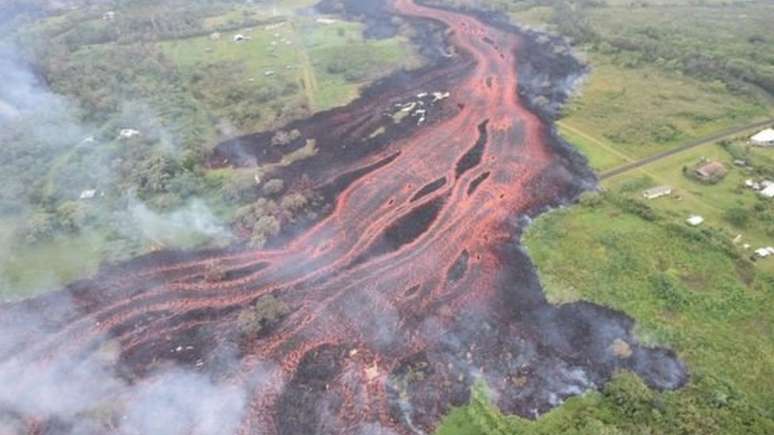 O Kilauea, localizado numa das mais populosas regiões do Havaí, está há semanas em erupção