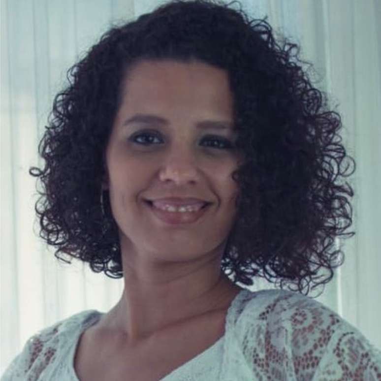 'Tenho um grupo de WhatsApp com parte da família apenas para discussão de política', Priscila de Araújo Barbosa