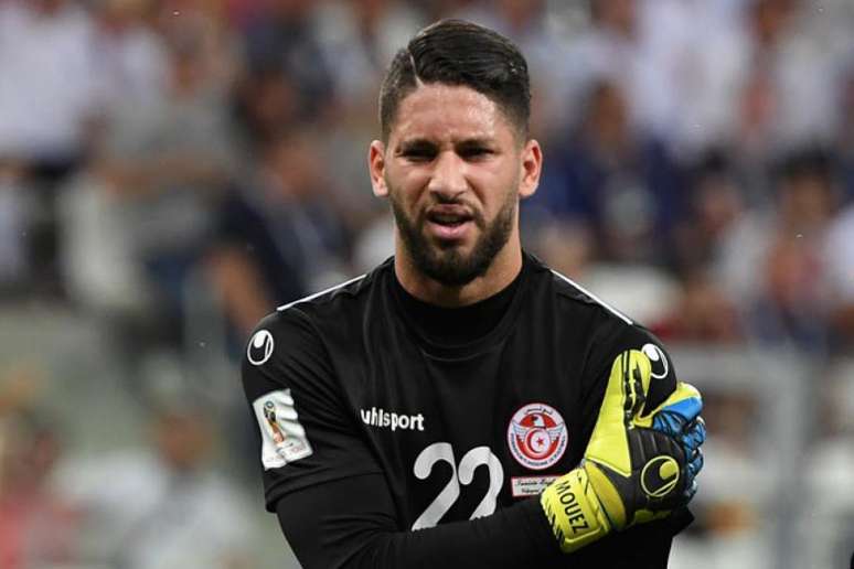 Hassen ficou em campo contra a Inglaterra por apenas 14 minutos (Foto: Mark Ralston / AFP)