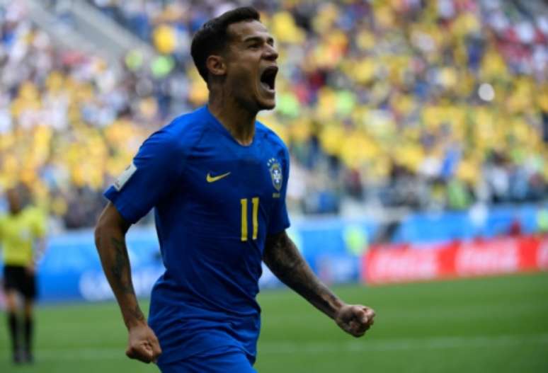 Philippe Coutinho comemora gol brasileiro (Foto: AFP/CHRISTOPHE SIMON)
