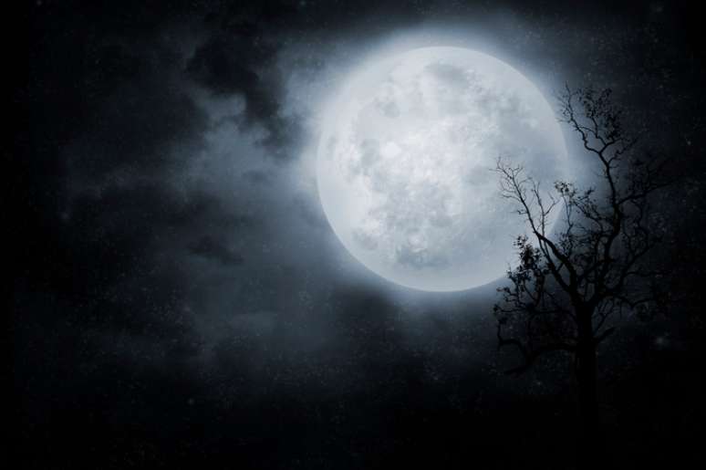 Lua Cheia chega tensa para todos nós, confira quais signos serão mais afetados