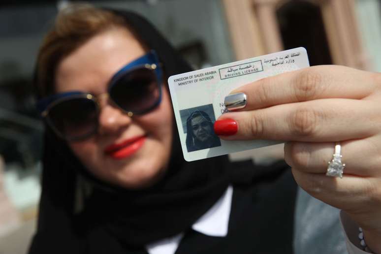 Mulheres sauditas agora podem dirigir sem ter medo das consequências