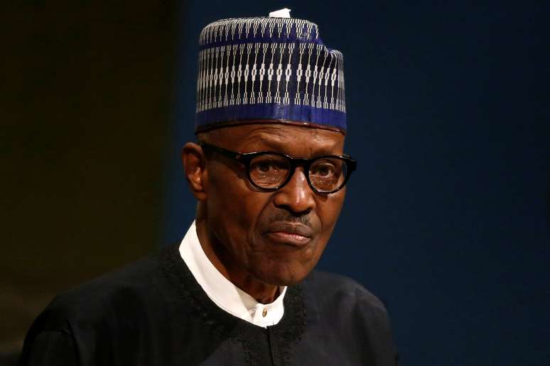 O presidente da Nigéria, Muhammadu Buhari, pediu calma à população pelo Twitter