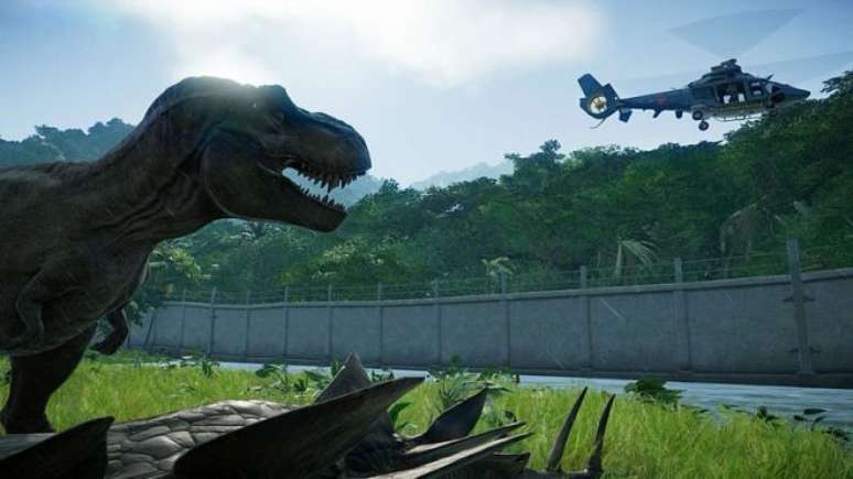 Jurassic World Evolution dá liberdade ao jogador, mas é preciso usar esse privilégio com cautela (Imagem: Divulgação/Frontier Developments)