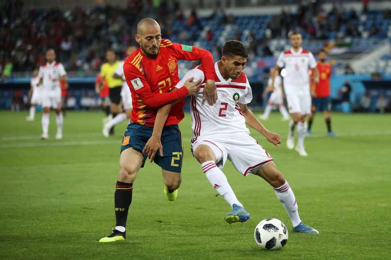Jogo disputado: a Espanha não consegue sair na frente de Marrocos e tem que buscar o placar duas vezes
