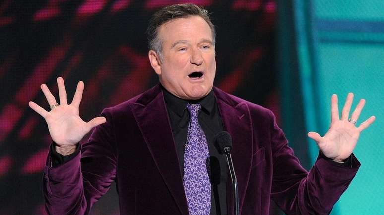 Grupo que participou de estudo teve desempenho melhor em teste após assistir a cenas de comédia de Robin Williams