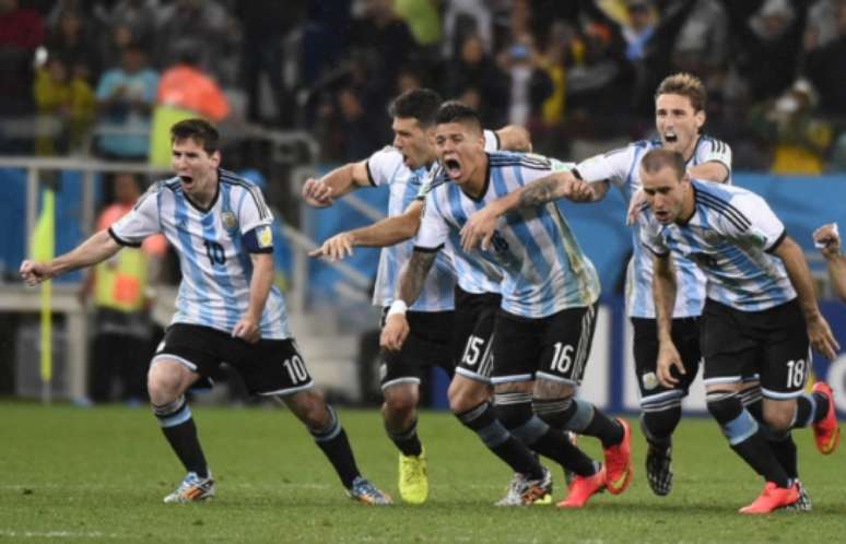 Argentina venceu quatro disputas de pênaltis em Copas (na imagem, contra a Holanda, na semifinal de 2014)