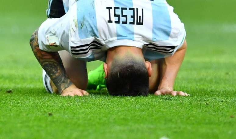 Lionel Messi lamenta chance perdida contra a Fran&ccedil;a 30/06/2018   REUTERS/Dylan Martinez