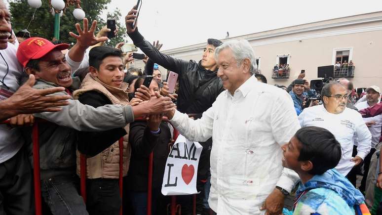 López Obrador lidera campanha com críticas a Trump e à política de segurança